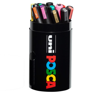 GIFT BOX C/COPERCHIO ARGENTO 18 MARCATORI UNI POSCA PC5M P. MEDIA COL.ASS. UNI COD. M 84008608