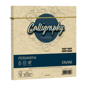 25 BUSTE CALLIGRAPHY PERGAMENA 170X170MM 90GR CREMA 05 FAVINI COD. A572078