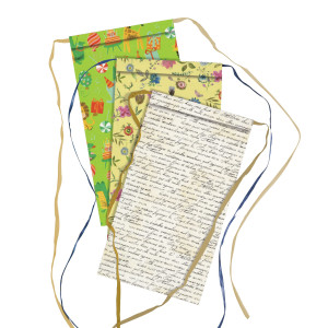 BLISTER 3PZ SACCHETTO CARTA C/NASTRO RAFIA 26X40+5CM FANTASIE ASSORTITE SADOCH COD. RX3PK26RGEN